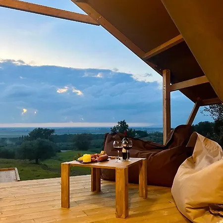 Glamping Grancia Luxury tent