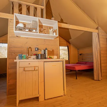 Glamping Grancia Luxussátor Grosseto